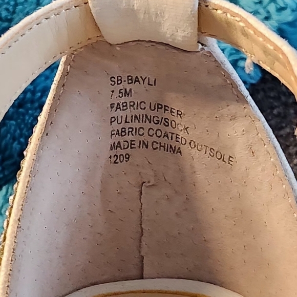 Betsey Johnson Rhinestone Embellished Heels size 7.5 - Picture 10 of 13